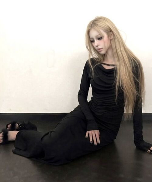 ROCKCAKE（ロックケーキ）の「Draped Maxi Skirt - Black（スカート・レディース・その他・SMALL）」の17枚目の写真