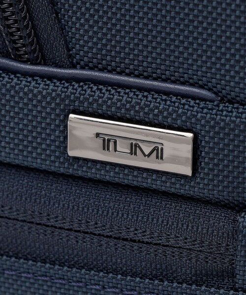 SHIPS(シップス)の「【SHIPS別注】TUMI: ALPHA 3WAY コンバーチブル ブリーフ(ビジネスバッグ・メンズ・ネイビー・ONE SIZE)」の16枚目の写真