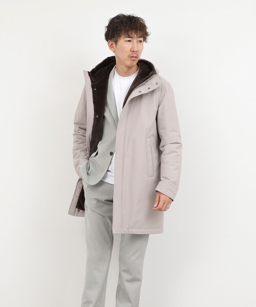 HERNO(ヘルノ)の「【HERNO/ヘルノ】HOOD BOA LONG 26AW(その他アウター・メンズ・グレイッシュベージュ/ブラック・46/48/50)」の2枚目の写真