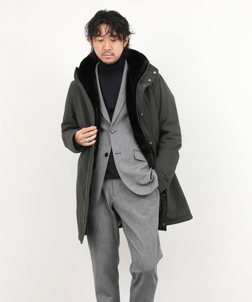 HERNO(ヘルノ)の「【HERNO/ヘルノ】HOOD BOA LONG 26AW(その他アウター・メンズ・グレイッシュベージュ/ブラック・46/48/50)」の1枚目の写真