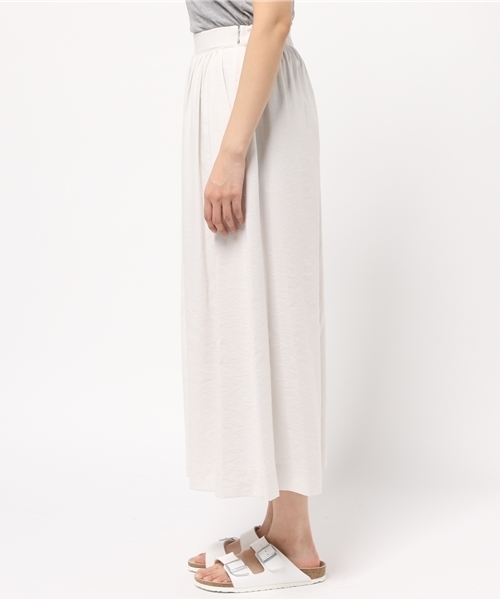 FRAMeWORK（フレームワーク）の「R/Nギャザークロップドパンツ◆（その他パンツ・レディース・ネイビー/ホワイト・36/40/38）」の7枚目の写真