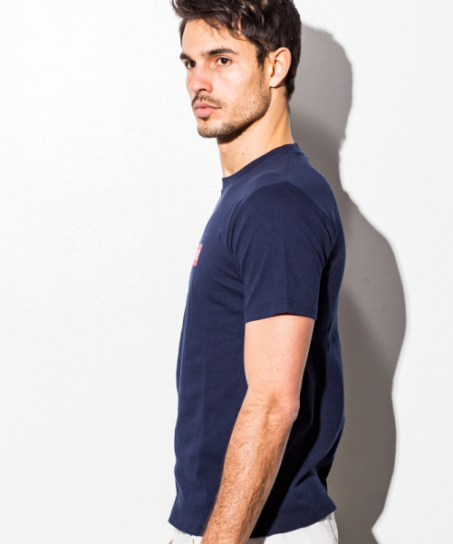 NUMBER (N)INE DENIM（ナンバーナインデニム）の「NUMBER (N)INE DENIM(ナンバーナインデニム)レッドボックスロゴ半袖Tシャツ（Tシャツ/カットソー・メンズ・ホワイト/ブラック/グレー/ネイビー・X-LARGE/SMALL/LARGE/MEDIUM）」の5枚目の写真