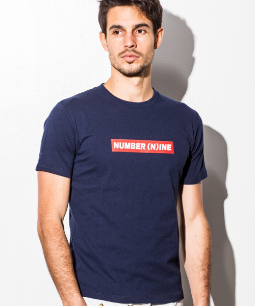NUMBER (N)INE DENIM（ナンバーナインデニム）の「NUMBER (N)INE DENIM(ナンバーナインデニム)レッドボックスロゴ半袖Tシャツ（Tシャツ/カットソー・メンズ・ホワイト/ブラック/グレー/ネイビー・X-LARGE/SMALL/LARGE/MEDIUM）」の6枚目の写真