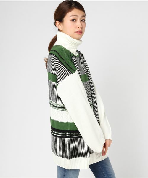 MERLOT（メルロー）の「ハイネックマルチパターンニット1354（ニット/セーター・レディース・ベージュ/ピンク/グリーン・FREE）」の4枚目の写真