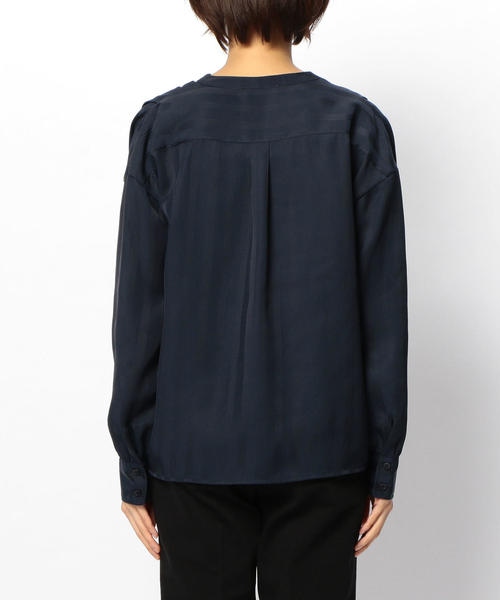 NARACAMICIE（ナラカミーチェ）の「ランダムストライプフロントタックプルオーバーブラウス（シャツ/ブラウス・レディース・ホワイト/ネイビー・MEDIUM/X-LARGE）」の12枚目の写真