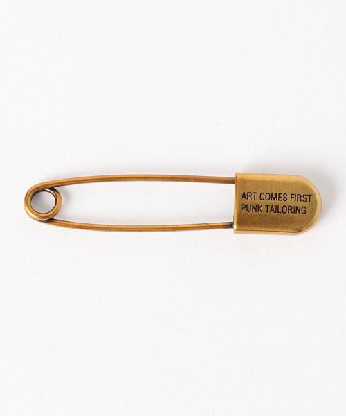ART COMES FIRST（アートカムズファースト）の「AVES CES FRERES by 