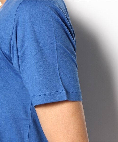 green label relaxing(グリーンレーベルリラクシング)の「□SUPIMA/C V/N Tシャツ(Tシャツ/カットソー・メンズ・ブラック/ライトピンク/ピンク/ライム/ホワイト/コバルトブルー/グレー/レッド/イエロー/ワインレッド/マスタード/ライトブルー・SMALL/MEDIUM/LARGE/X-LARGE)」の21枚目の写真