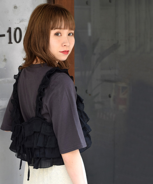 w closet（ダブルクローゼット）の「Tシャツ×ティアードビスチェセット（Tシャツ/カットソー・レディース・レッド/ネイビー/ブラック・FREE）」の2枚目の写真