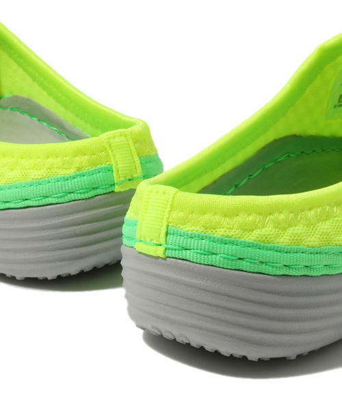 NIKE（ナイキ）の「NIKE ナイキ ソーラーソフト ミュール 13SU（その他シューズ・レディース・ライトグリーン/イエロー/ライトピンク・26cm/27cm/24cm/28cm/23cm）」の10枚目の写真