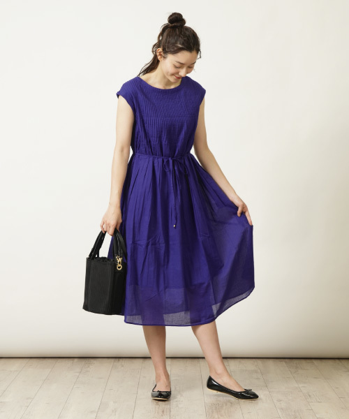 INTERPLANET（インタープラネット）の「コットンボイルピンタックワンピース（ワンピース・レディース・ブラック/パープル/ブラウン/ブルー・FREE）」の10枚目の写真