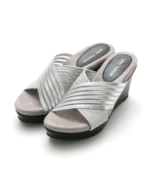 minky me!（ミンキーミー）の「柔らかウェッジソールふかふかクッションストライプゴムサンダル（サンダル・レディース・ブラック/ホワイト/シルバー・S/M/L/LL）」の6枚目の写真
