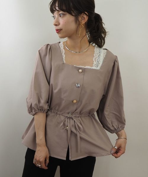 tiptop(ティップトップ)の「キラキラボタンスクエアネックブラウス(シャツ/ブラウス・レディース・ブラウン/オフホワイト/ブラック・FREE)」の3枚目の写真