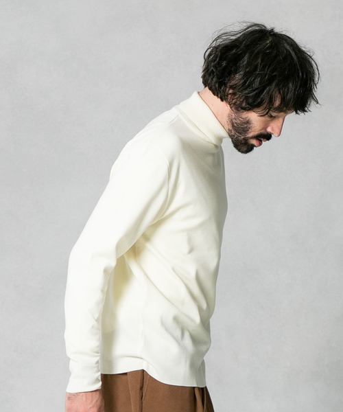 UNITED TOKYO(ユナイテッドトウキョウ)の「18Gウールミラノリブタートルネックニット/ハイネック(ニット/セーター・メンズ・オフホワイト/ブラック/ベージュ/グリーン・1/2/3)」の20枚目の写真