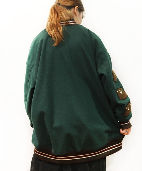 Rivet くまモチーフスタジャン スタジャン Rivet Surge リベットアンドサージ のファッション スタジャン セール