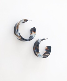 アクリルデザインピアス