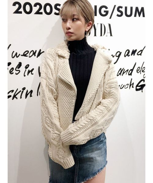 GYDA（ジェイダ）の「ハイネックタートルリブニットトップス（ニット/セーター・レディース・ブラック/オフホワイト/ブルー・FREE）」の4枚目の写真