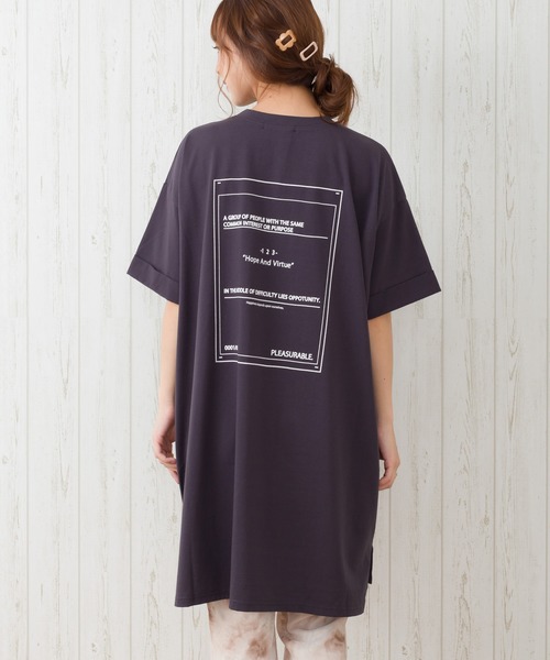 SpRay(スプレイ)の「BACKプリントBIG Tシャツ(Tシャツ/カットソー・レディース・オフホワイト/ブラック/ベージュ/ラベンダー/チャコールグレー/ライトグリーン・FREE)」の4枚目の写真