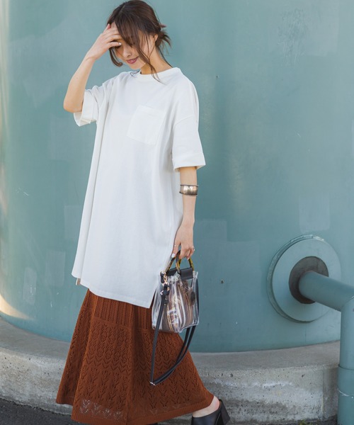 SpRay(スプレイ)の「BACKプリントBIG Tシャツ(Tシャツ/カットソー・レディース・オフホワイト/ブラック/ベージュ/ラベンダー/チャコールグレー/ライトグリーン・FREE)」の10枚目の写真