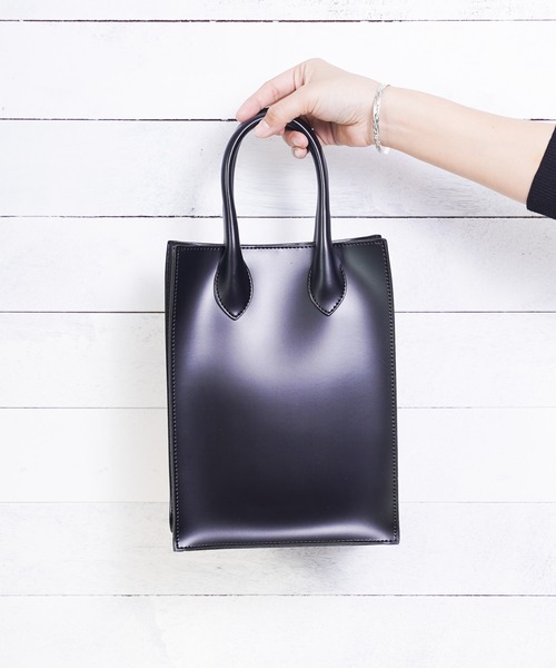 SOLPRESA（ソルプレーサ）の「/SOLPRESA/SQUARE  MINI FLAT TOTE（トートバッグ・レディース・ブラック/ブラウン/グレイッシュベージュ・FREE）」の2枚目の写真