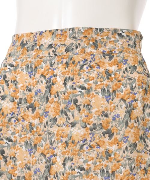 fifth（フィフス）の「カラーフラワーミディースカート（スカート・レディース・レッド/イエロー・MEDIUM）」の7枚目の写真