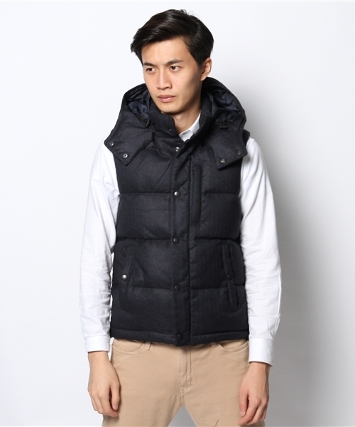MEN'S BIGI（メンズビギ）の「フーデッドダウンベスト/French Down（ダウンベスト・メンズ・ネイビー/チャコールグレー/グレー・MEDIUM/LARGE/SMALL/LL）」の14枚目の写真
