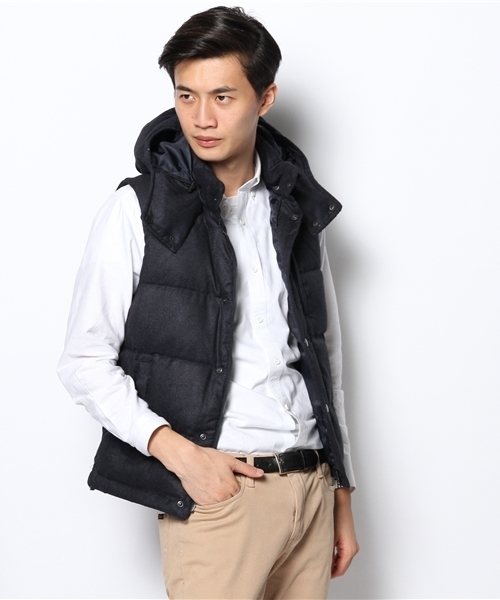 MEN'S BIGI（メンズビギ）の「フーデッドダウンベスト/French Down（ダウンベスト・メンズ・ネイビー/チャコールグレー/グレー・MEDIUM/LARGE/SMALL/LL）」の17枚目の写真