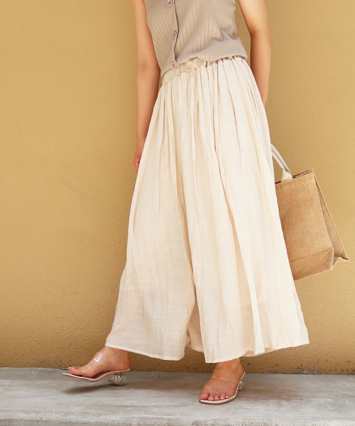 Riberry（リベリー）の「スラブ楊柳ガウチョパンツ（その他パンツ・レディース・ブラック/ベージュ/アイボリー/ライトカーキ・MEDIUM/LARGE）」の2枚目の写真