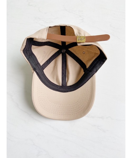 wears(ウェアーズ)の「【wears original】STONE WASHED TWILL CAP 本革 ベルト キャップ ハット(キャップ・レディース・ベージュ/カーキ/サンドベージュ/チャコール/ブラック/キャメル/グレー/アイボリー/グリーン/ネイビー/ブラック系その他/ライトブルー/ブルー・FREE)」の15枚目の写真