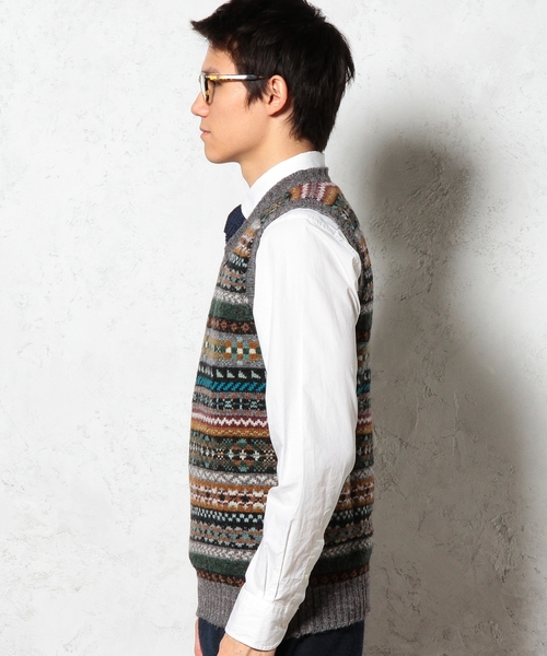 green label relaxing（グリーンレーベルリラクシング）の「[ジャミーソンズ]JAMIESONS  Vネック ベスト（ベスト・メンズ・ブラック/ダークグレー/ベージュ/レッド・40/38）」の10枚目の写真