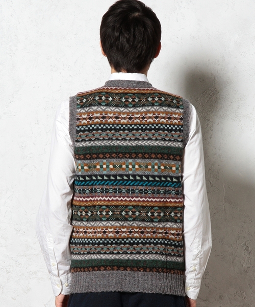 green label relaxing（グリーンレーベルリラクシング）の「[ジャミーソンズ]JAMIESONS  Vネック ベスト（ベスト・メンズ・ブラック/ダークグレー/ベージュ/レッド・40/38）」の11枚目の写真