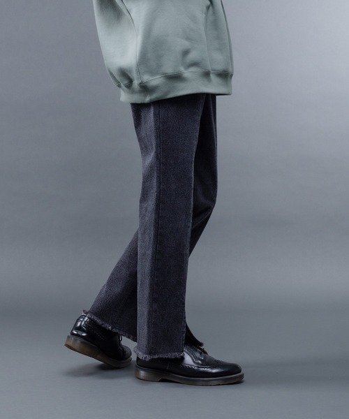 kutir（クティール）の「センタースリットフレアデニムパンツ（デニムパンツ・メンズ・ブラック/サックスブルー/ライトブルー・SMALL/LARGE/MEDIUM）」の18枚目の写真