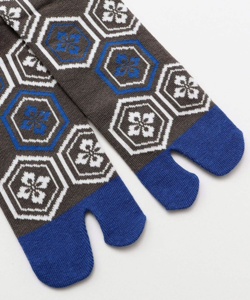 カヤ（カヤ）の「【カヤ】足袋型くつ下25～28cm 亀甲紋（ソックス/靴下・メンズ・イエロー/ブルー/レッド・FREE）」の6枚目の写真