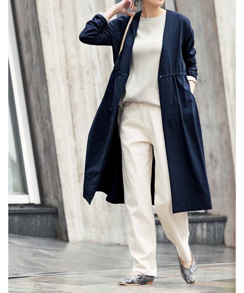 IEDIT(イディット)の「IEDIT スニーカー以上パンプス未満のミズ・アメプルーフシートが内蔵加工されたフラットシューズ(パンプス・レディース・レッド/ブラック/グレー系その他・1/2/4/6/3/5)」の7枚目の写真