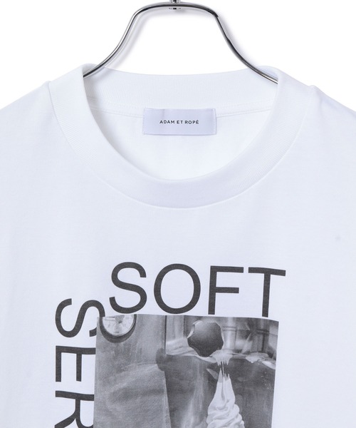 ADAM ET ROPE'（アダムエロペ）の「【接触冷感・UVケア】フォトプリントTシャツ（Tシャツ/カットソー・レディース・ホワイト/ホワイト系その他・FREE）」の7枚目の写真