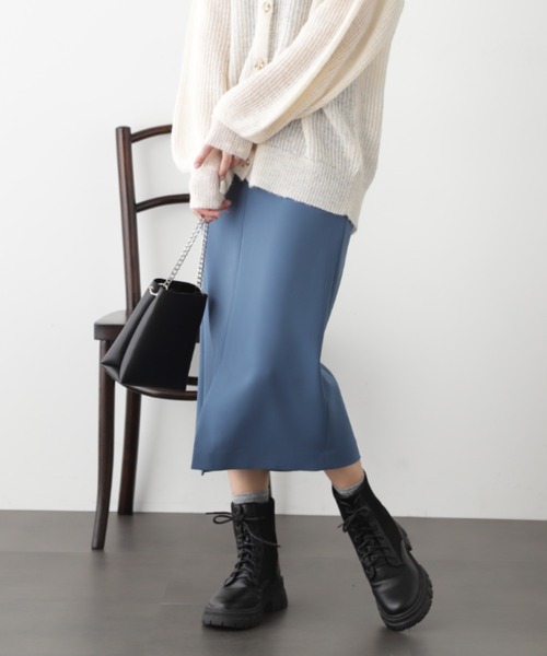 FREE'S MART(フリーズマート)の「ストレッチダブルジョーゼットスリットタイトスカート(スカート・レディース・ブラック/ベージュ/ライトカーキ/ブルー・マルチサイズ)」の15枚目の写真