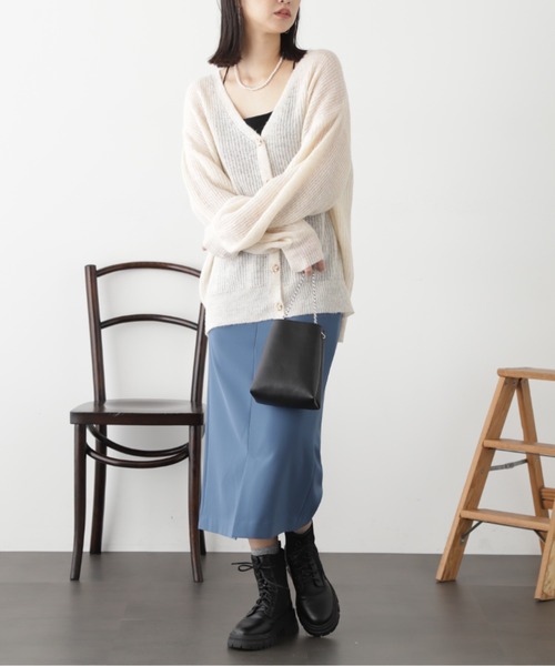 FREE'S MART(フリーズマート)の「ストレッチダブルジョーゼットスリットタイトスカート(スカート・レディース・ブラック/ベージュ/ライトカーキ/ブルー・マルチサイズ)」の20枚目の写真