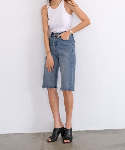 AKTE（アクテ）の「デニムハーフパンツ（デニムパンツ・レディース・ブルー/ブラック・1/2）」の8枚目の写真