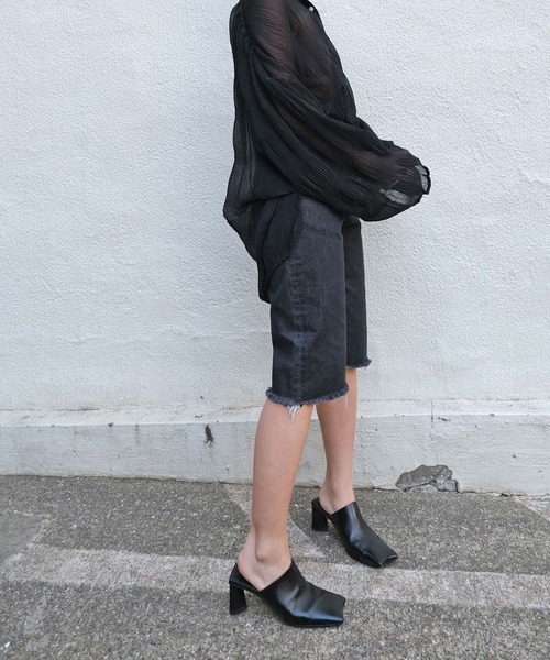 AKTE（アクテ）の「デニムハーフパンツ（デニムパンツ・レディース・ブルー/ブラック・1/2）」の16枚目の写真