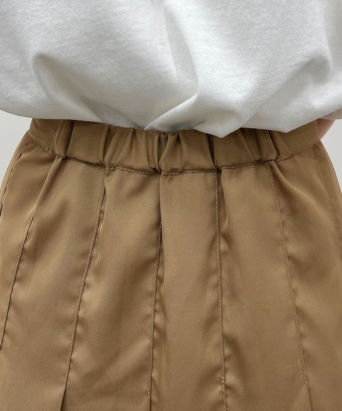 apres jour mignon(アプレジュールミニョン)の「タックプリーツスカート 【ZOZOTOWN限定アイテム】(スカート・レディース・ブラック/チャコールグレー/ベージュ・フリー/X-LARGE)」の6枚目の写真