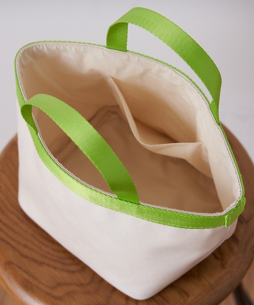 BEARDSLEY(ビアズリー)の「シンプルミニトート(トートバッグ・レディース・アイボリー/インディゴブルー・FREE)」の5枚目の写真