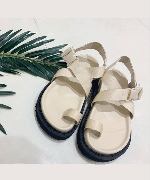 ESPERANZA（エスペランサ）の「◆トゥリングスポサン（サンダル・レディース・アイボリー/ブラック・S/M/LL/L）」の11枚目の写真