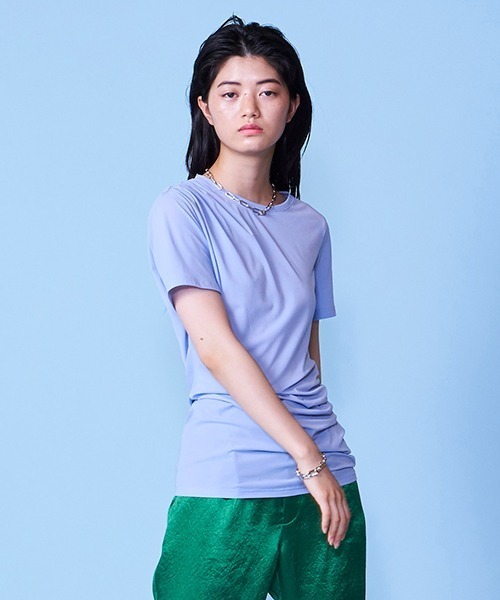 lautreamont BLEUBLANC（ロートレアモンブルーブラン）の「スムースフィットギャザーカットソー（Tシャツ/カットソー・レディース・パープル/ブルー/グリーン・9号）」の9枚目の写真