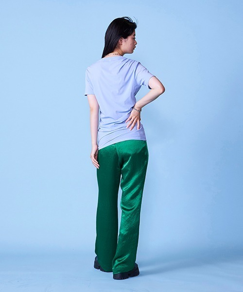 lautreamont BLEUBLANC（ロートレアモンブルーブラン）の「スムースフィットギャザーカットソー（Tシャツ/カットソー・レディース・パープル/ブルー/グリーン・9号）」の15枚目の写真