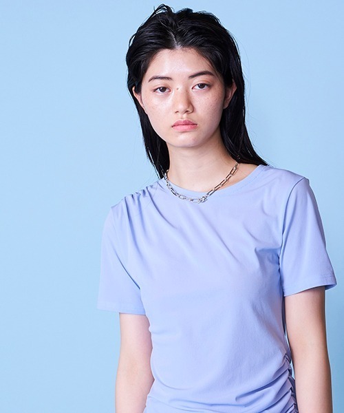 lautreamont BLEUBLANC（ロートレアモンブルーブラン）の「スムースフィットギャザーカットソー（Tシャツ/カットソー・レディース・パープル/ブルー/グリーン・9号）」の20枚目の写真