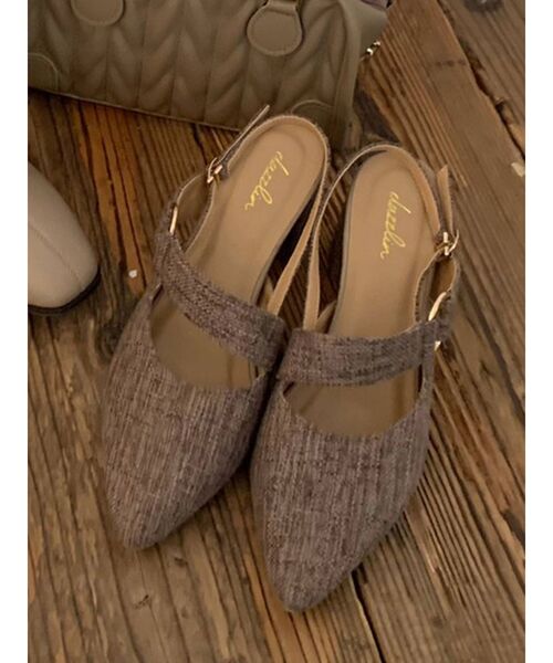 dazzlin(ダズリン)の「ポインテッドベルトパンプス(パンプス・レディース・ブラック/アイボリー/ブラウン・SMALL/MEDIUM/LARGE)」の8枚目の写真