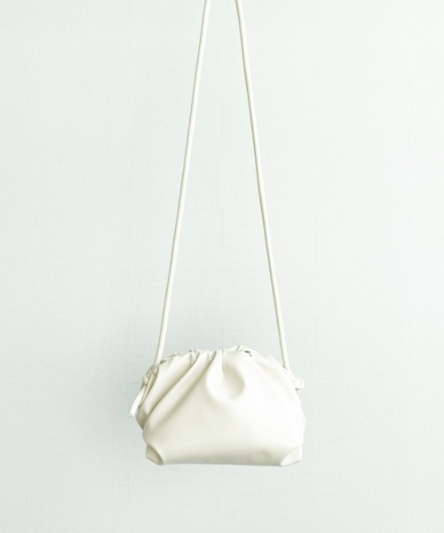 Heather（ヘザー）の「ギャザーミニショルダー　958030（ショルダーバッグ・レディース・アイボリー/ブルー/ゼブラ・ONE SIZE）」の12枚目の写真