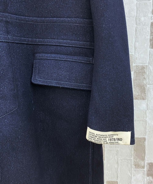 DIESEL（ディーゼル）の「ウールファブリックロングコート「W-TIMOTEV」（チェスターコート・メンズ・ネイビー・50）」の5枚目の写真