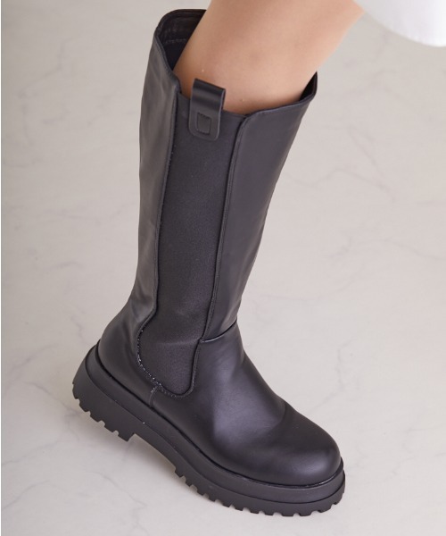 Shoes in Closet（シューズインクローゼット）の「【Shoes in Closet ＋ (プラス)】ボリューム  トラックソール 厚底 ロング丈 ブーツ 2674（ブーツ・レディース・ブラック・LL/S/M/L）」の13枚目の写真