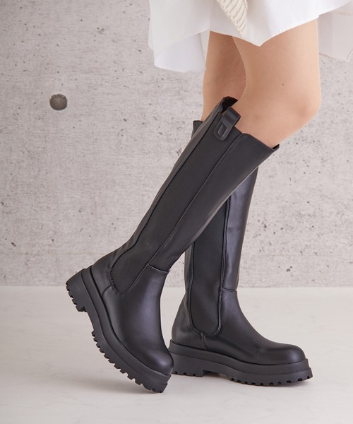 Shoes in Closet（シューズインクローゼット）の「【Shoes in Closet ＋ (プラス)】ボリューム  トラックソール 厚底 ロング丈 ブーツ 2674（ブーツ・レディース・ブラック・LL/S/M/L）」の17枚目の写真