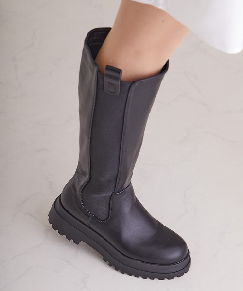 Shoes in Closet（シューズインクローゼット）の「【Shoes in Closet ＋ (プラス)】ボリューム  トラックソール 厚底 ロング丈 ブーツ 2674（ブーツ・レディース・ブラック・LL/S/M/L）」の21枚目の写真